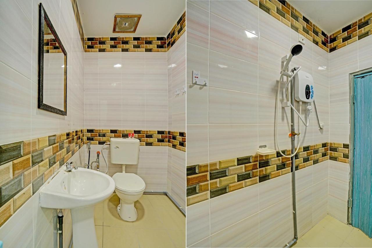 Capital O 90423 Teratai Chalet Otel Kampong Raja Dış mekan fotoğraf